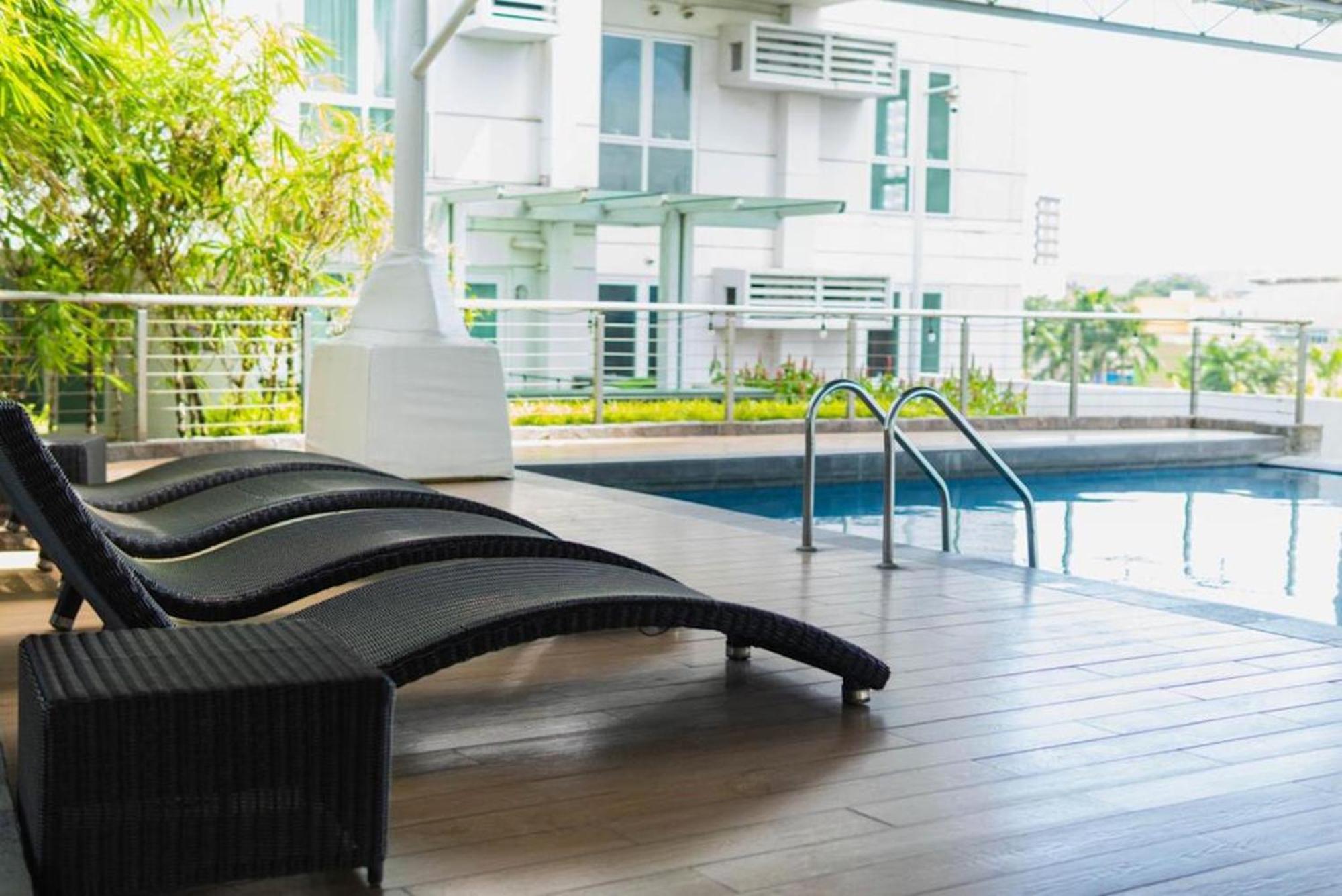 Abreeza Studio Suite 2321 - Pool, Wifi, City View, Washer, Ac, Netflix, Mall Davao Ngoại thất bức ảnh